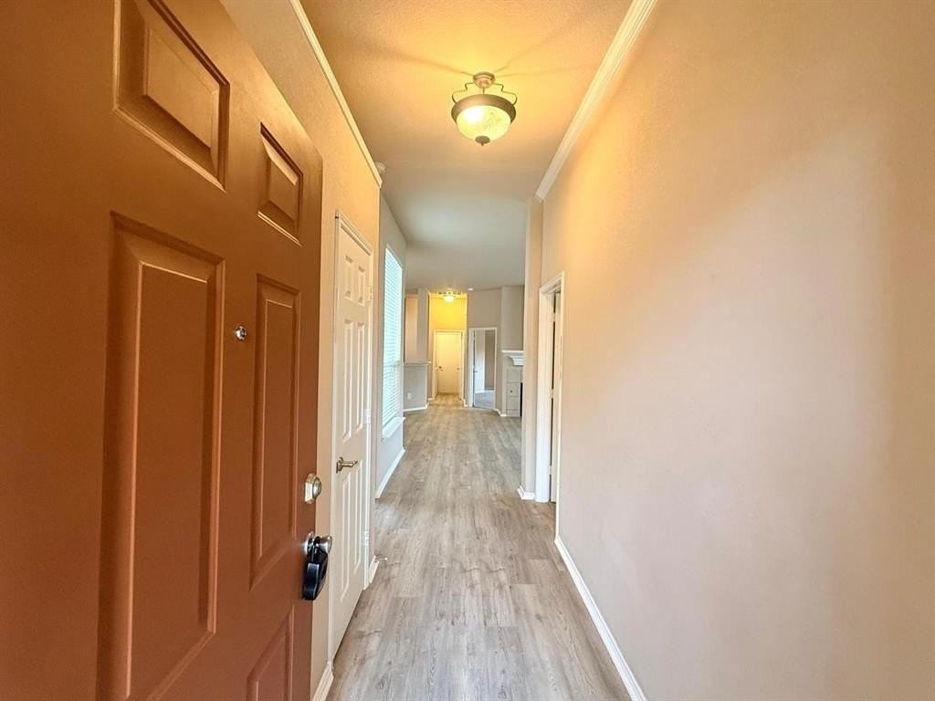 4501 Aspen Glen Rd - Photo 3 of 27