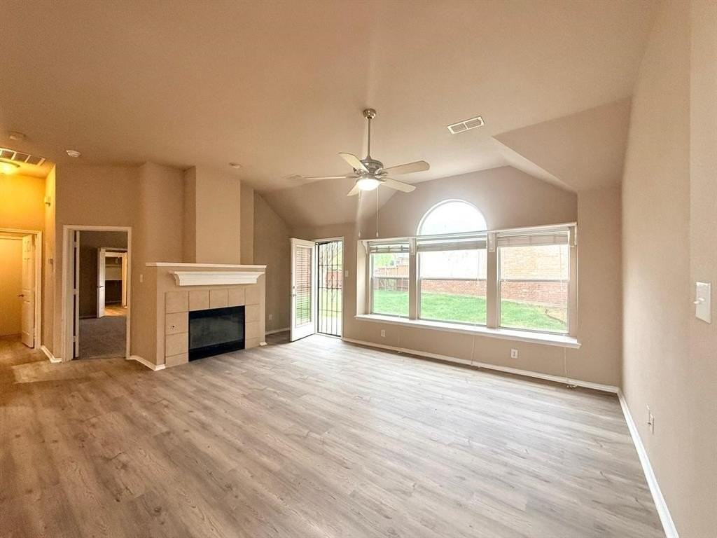 4501 Aspen Glen Rd - Photo 6 of 27