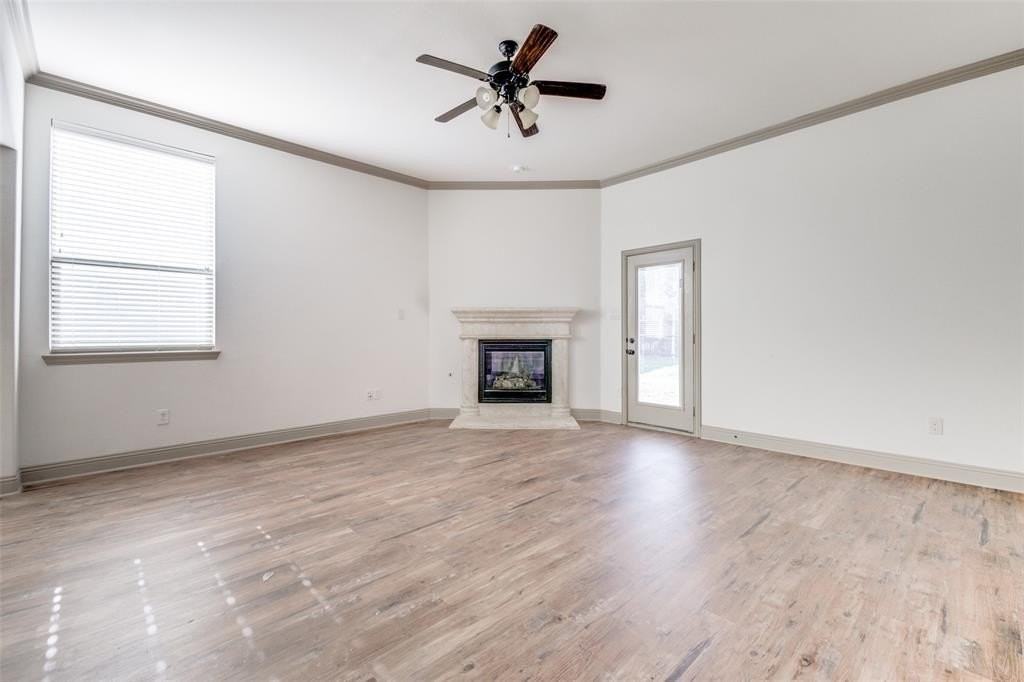 3005 Guadalupe Dr - Photo 6 of 23