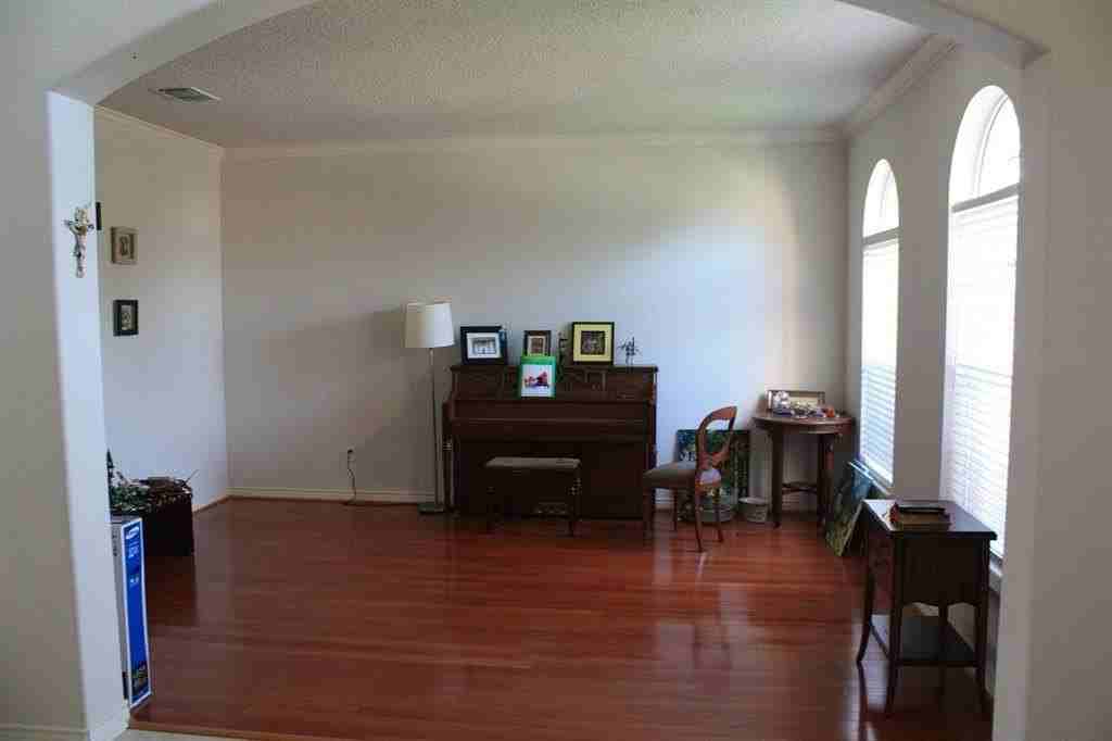 4416 Jenkins Dr - Photo 3 of 13