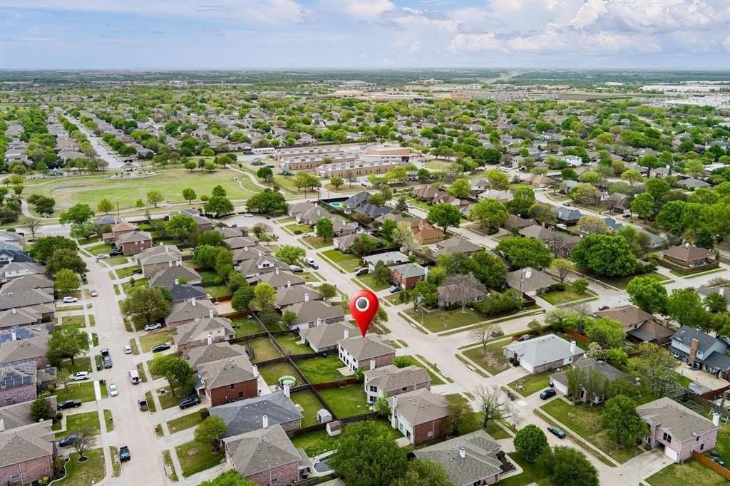 2119 Oleander Way - Photo 3 of 19