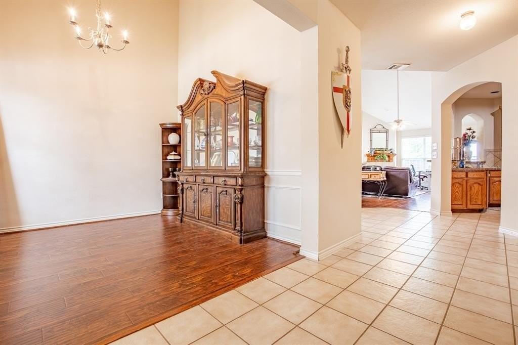 5908 Silver Buckle Dr - Photo 4 of 32