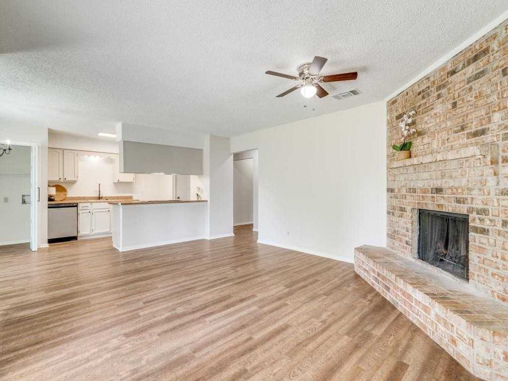 1108 Briar Ct - Photo 4 of 25