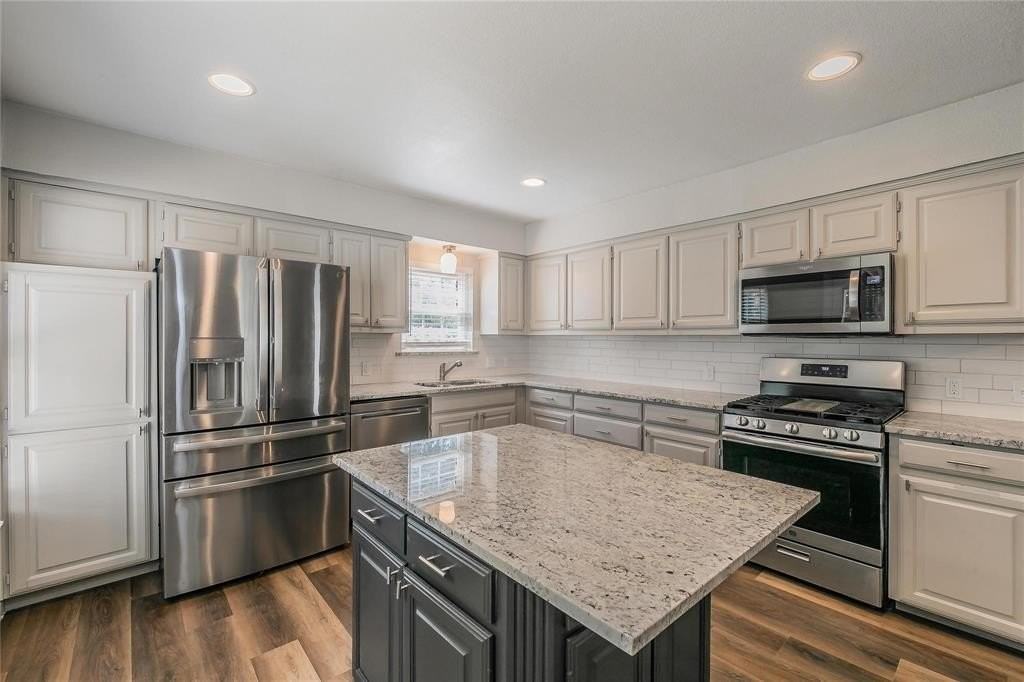 316 S 2nd St - Photo 6 of 27