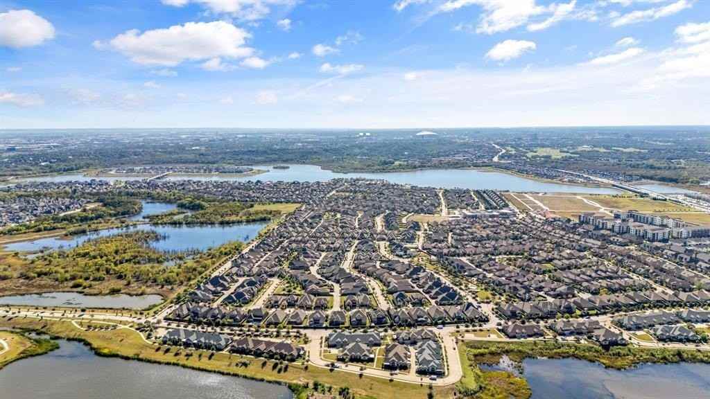 4207 Whispering Willow Way - Photo 5 of 30