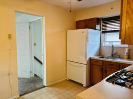 featured image of 220 Mountainview Ave