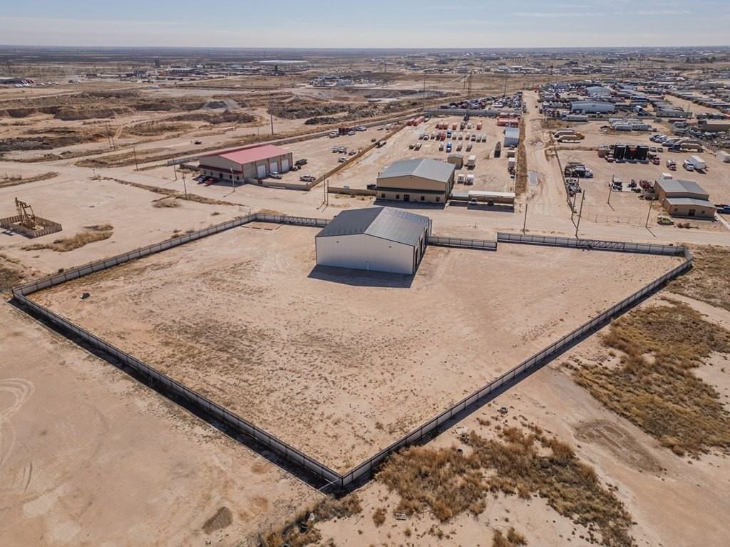 501 Sterling Park Rd - Photo 4 of 32