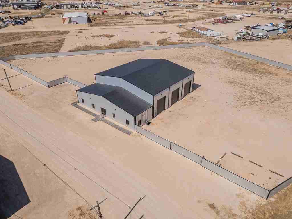 501 Sterling Park Rd - Photo 7 of 32