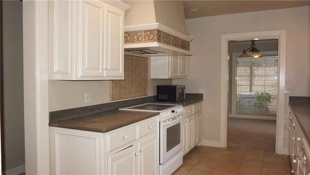 1127 Glenwood Ave - Photo 6 of 14