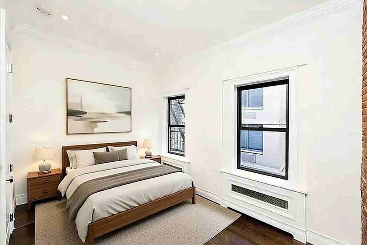 359 3rd Ave #PH1 - Photo 2 of 7