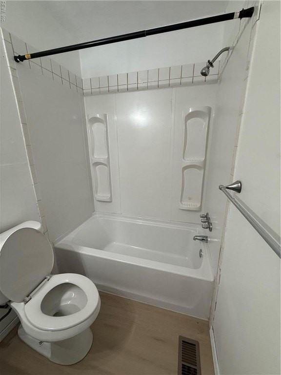 5512 Lynbrook Lndg - Photo 5 of 8