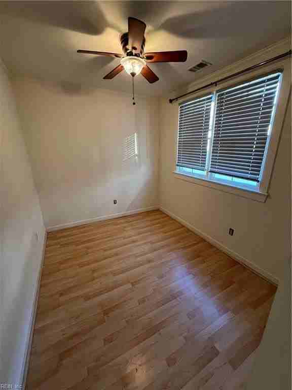 1410 Seaboard Ave - Photo 7 of 7