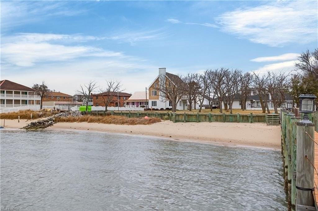 1015 Little Bay Ave #C - Photo 2 of 20