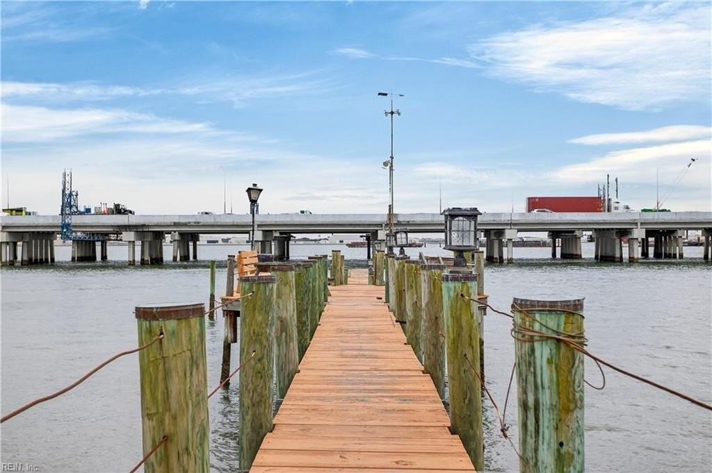 1015 Little Bay Ave #C - Photo 4 of 20