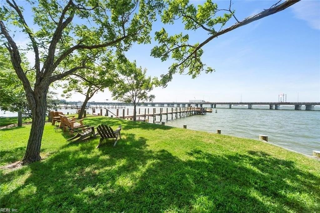 1015 Little Bay Ave #C - Photo 7 of 20