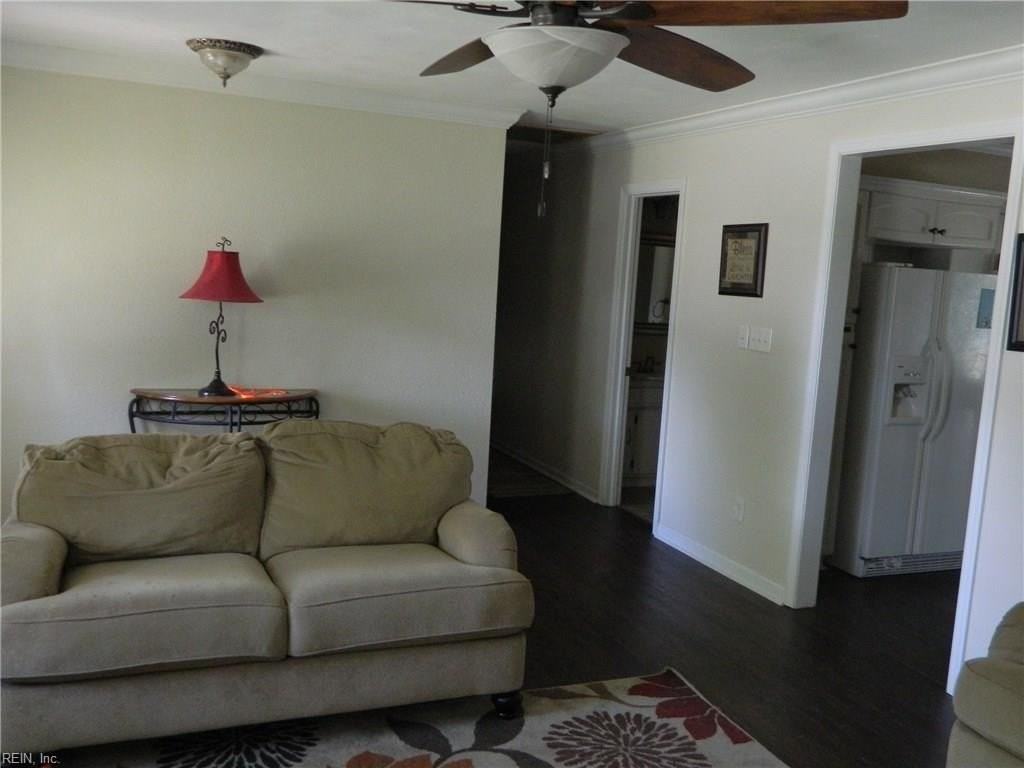 417 Slate St - Photo 3 of 18