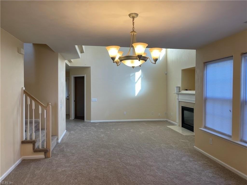 5533 Bulls Bay Dr - Photo 5 of 40