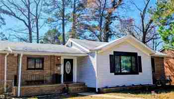 featured image of 203 Median Cir