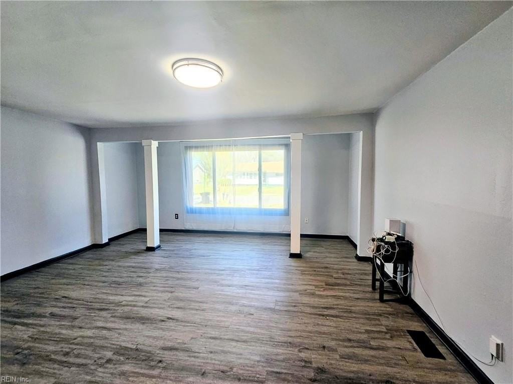 203 Median Cir - Photo 2 of 26