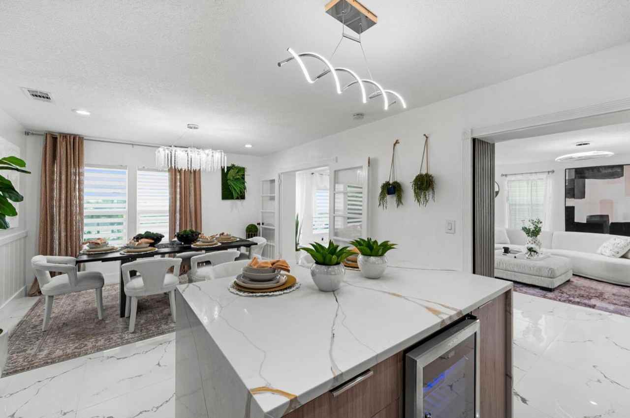 12417 S Indian River Dr - Photo 7 of 29