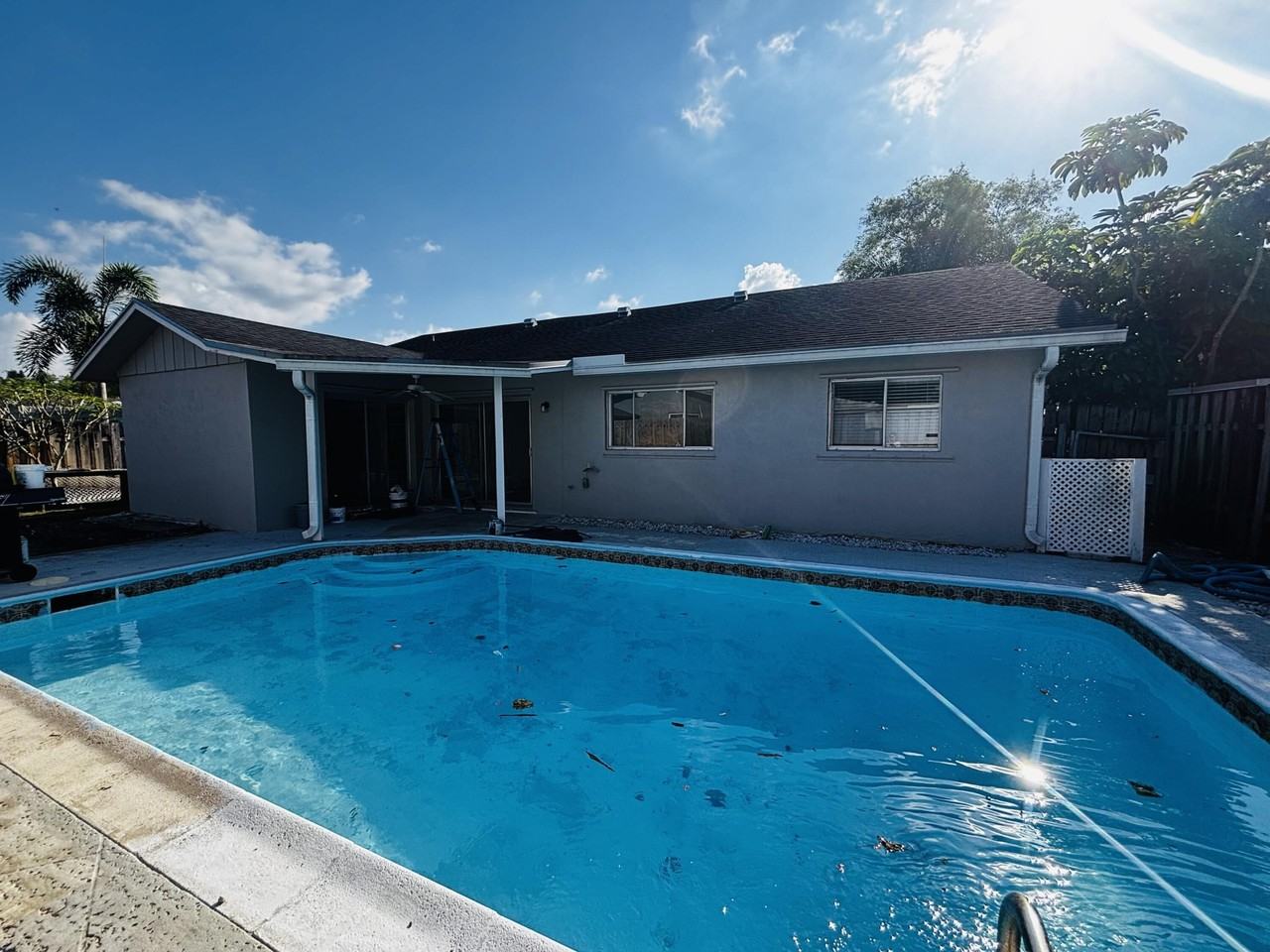 2324 Nw 98th Ter - Photo 5 of 18