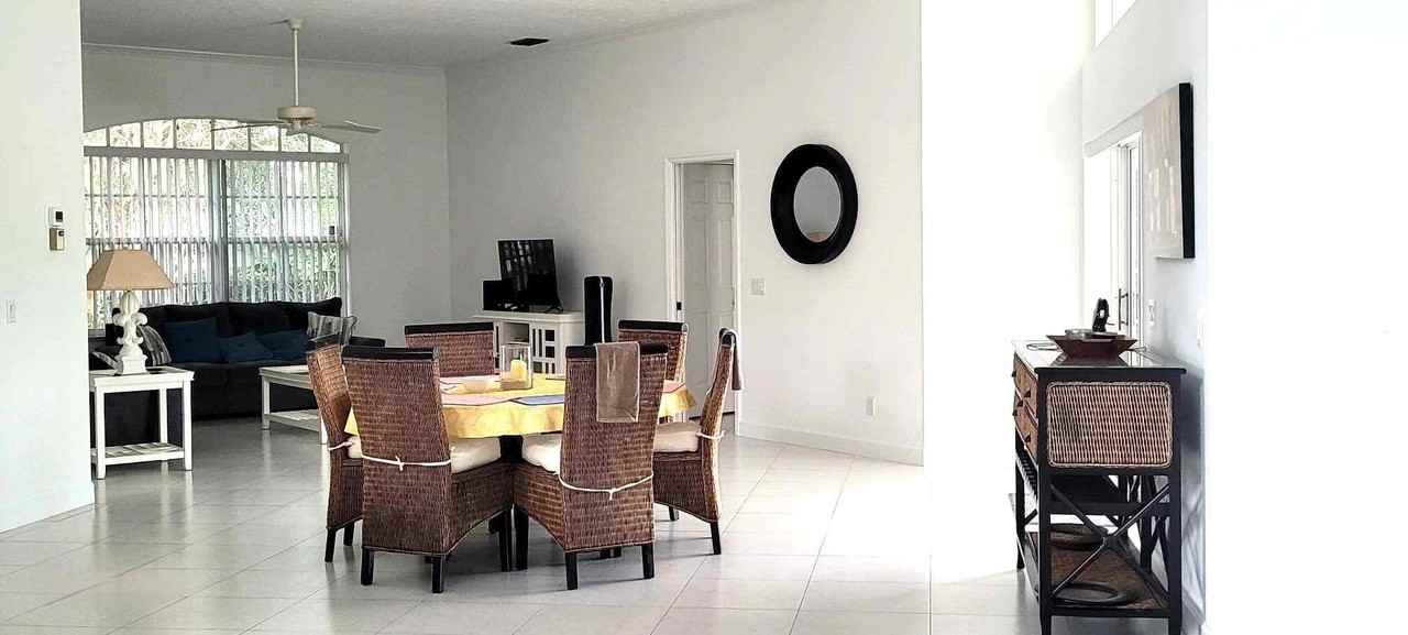 3237 Se Morningside Blvd - Photo 4 of 22