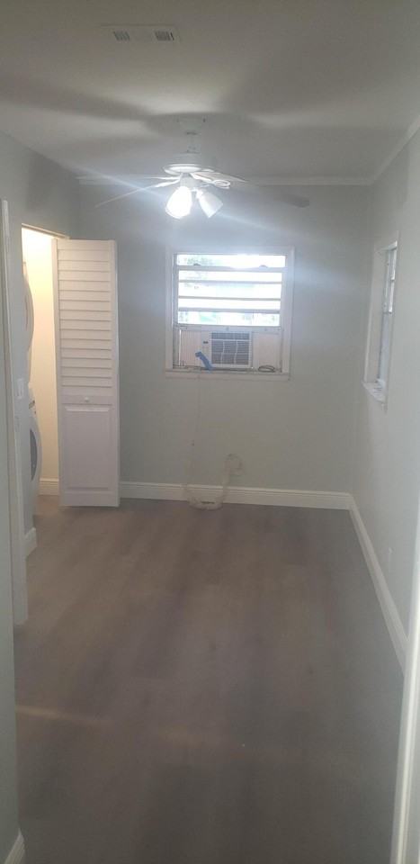 4444 Golfers Cir W - Photo 5 of 12