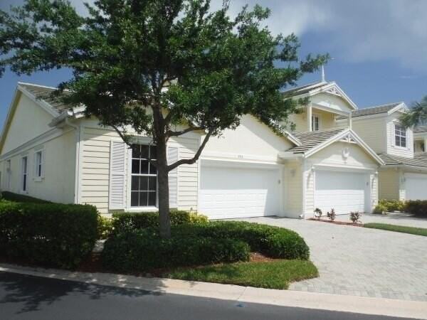 906 Mariner Bay Blvd - Photo 2 of 47