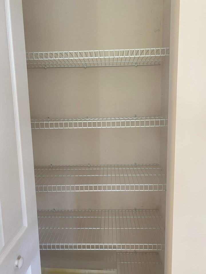 906 Mariner Bay Blvd - Photo 7 of 47