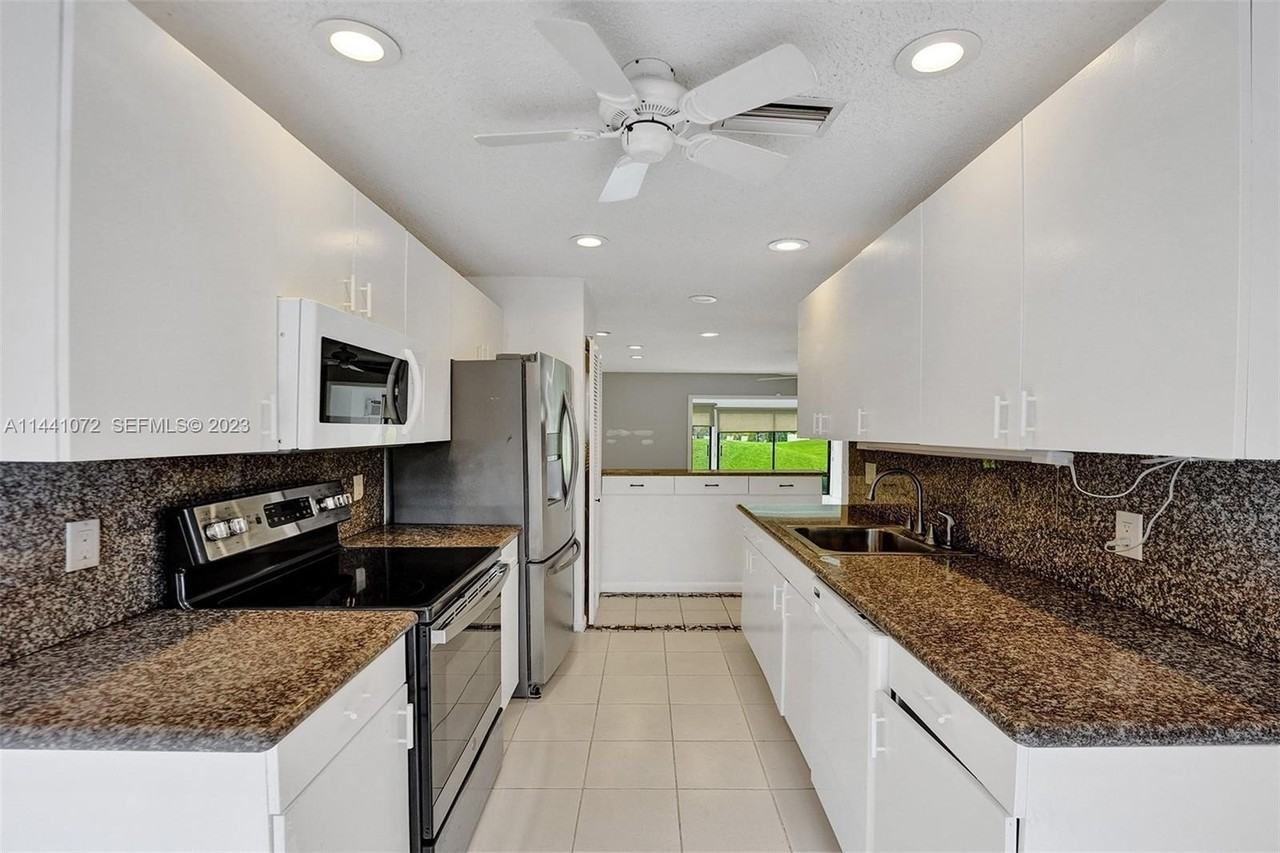 21785 Cypress Dr Apt 46c - Photo 7 of 8