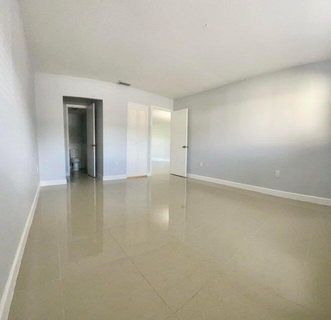 1410 S Federal Hwy Apt 108 - Photo 6 of 15