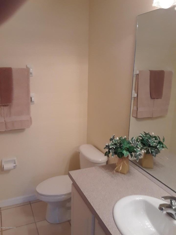 1359 Hampton Park Ln - Photo 7 of 15