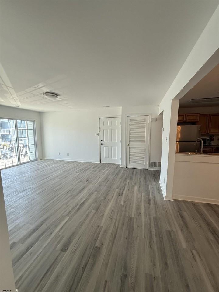 208 Heather Croft - Photo 6 of 26