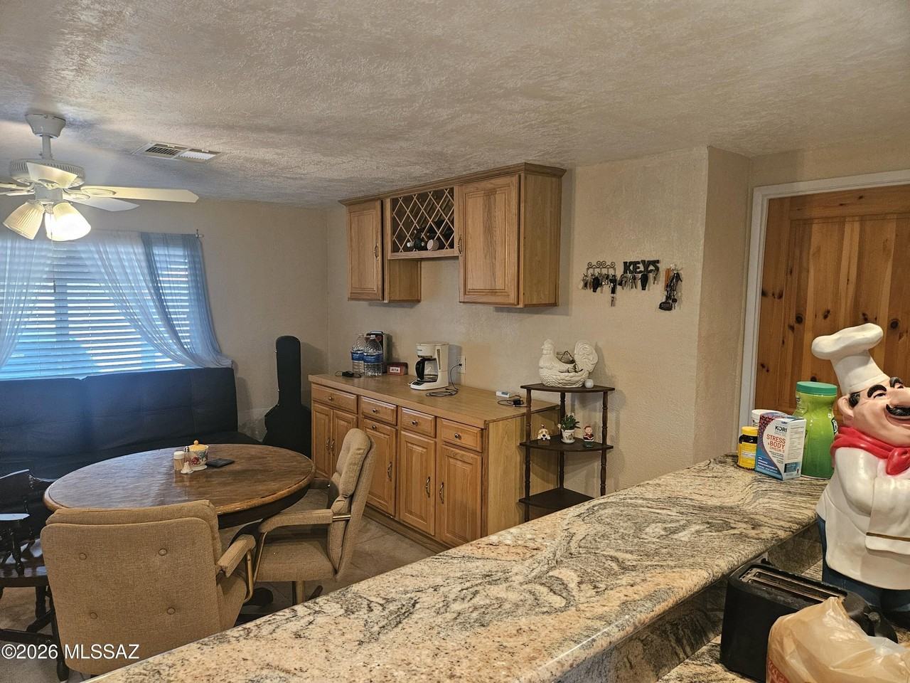 10261 N Volk Ave Unit 1 - Photo 4 of 19