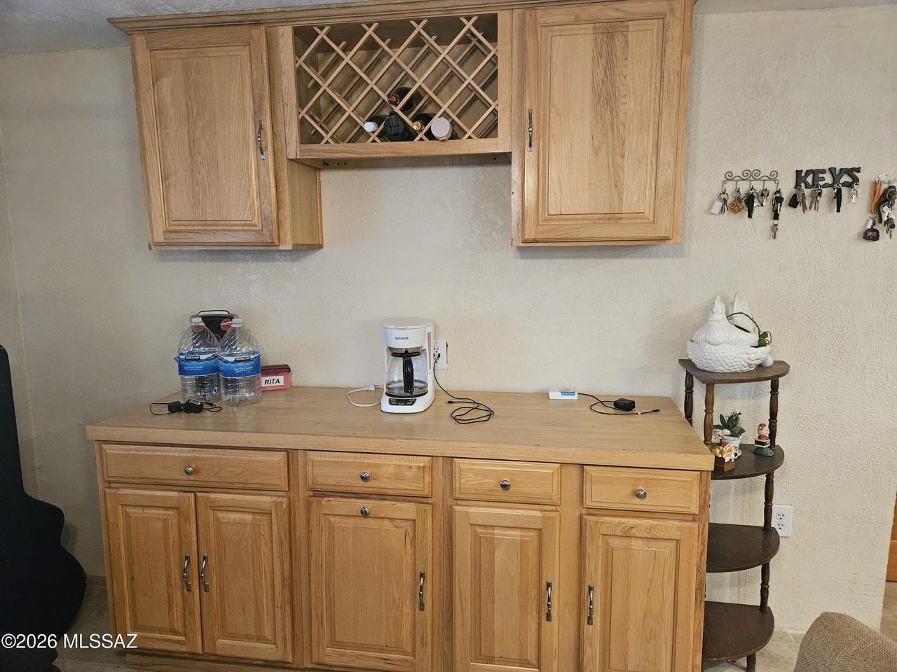 10261 N Volk Ave Unit 1 - Photo 7 of 19