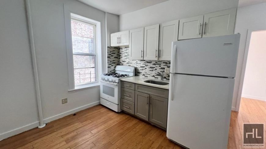 1794 Nostrand Ave - Photo 3 of 10