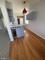 7328 Sherwood Rd Unit B - Photo 1 of 1