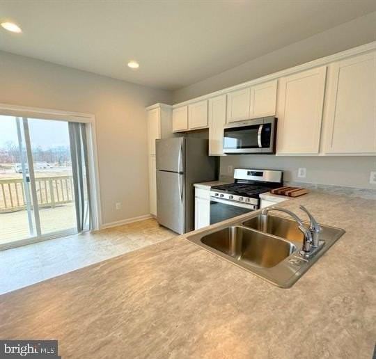 146 Galaxy Pl - Photo 3 of 17