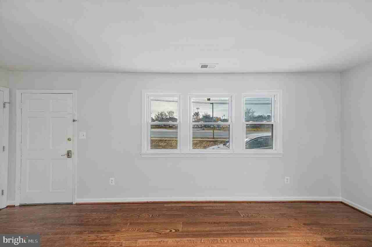 7120 Beulah St - Photo 7 of 31