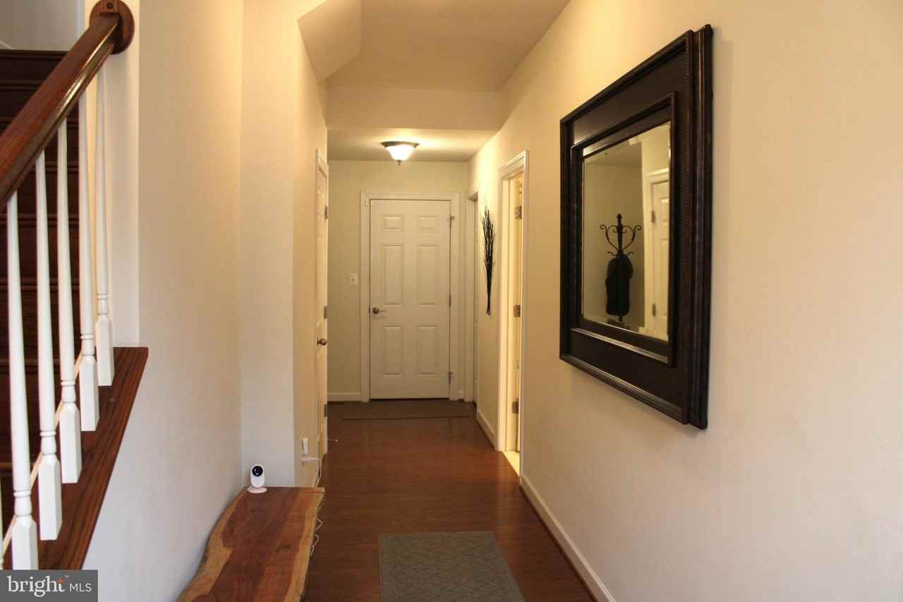 1548 Kinnaird Ter Ne - Photo 2 of 31