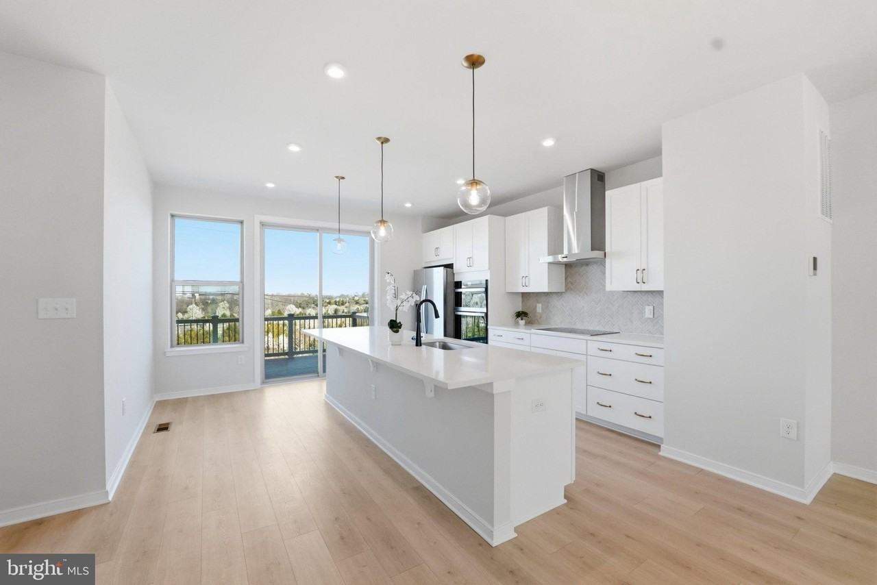 19712 Sepia Sq - Photo 6 of 48