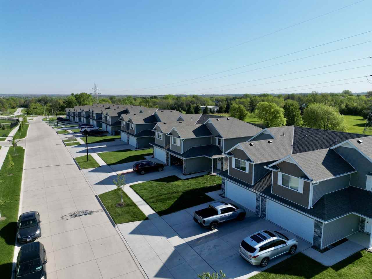 1316 Cedar Cove Rd #1 - Photo 2 of 31