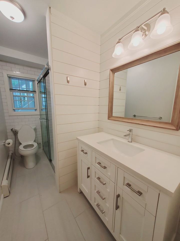 1248 Hope St #A - Photo 4 of 6