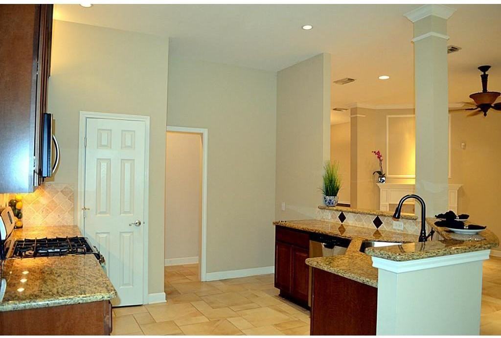 Glenhill Dr - Photo 4 of 8