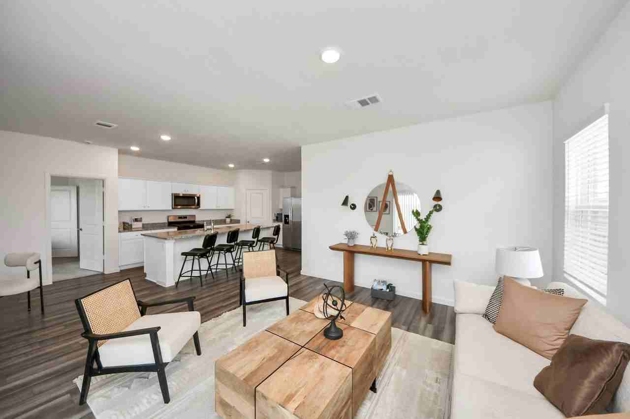 Malta Trace Dr - Photo 3 of 8