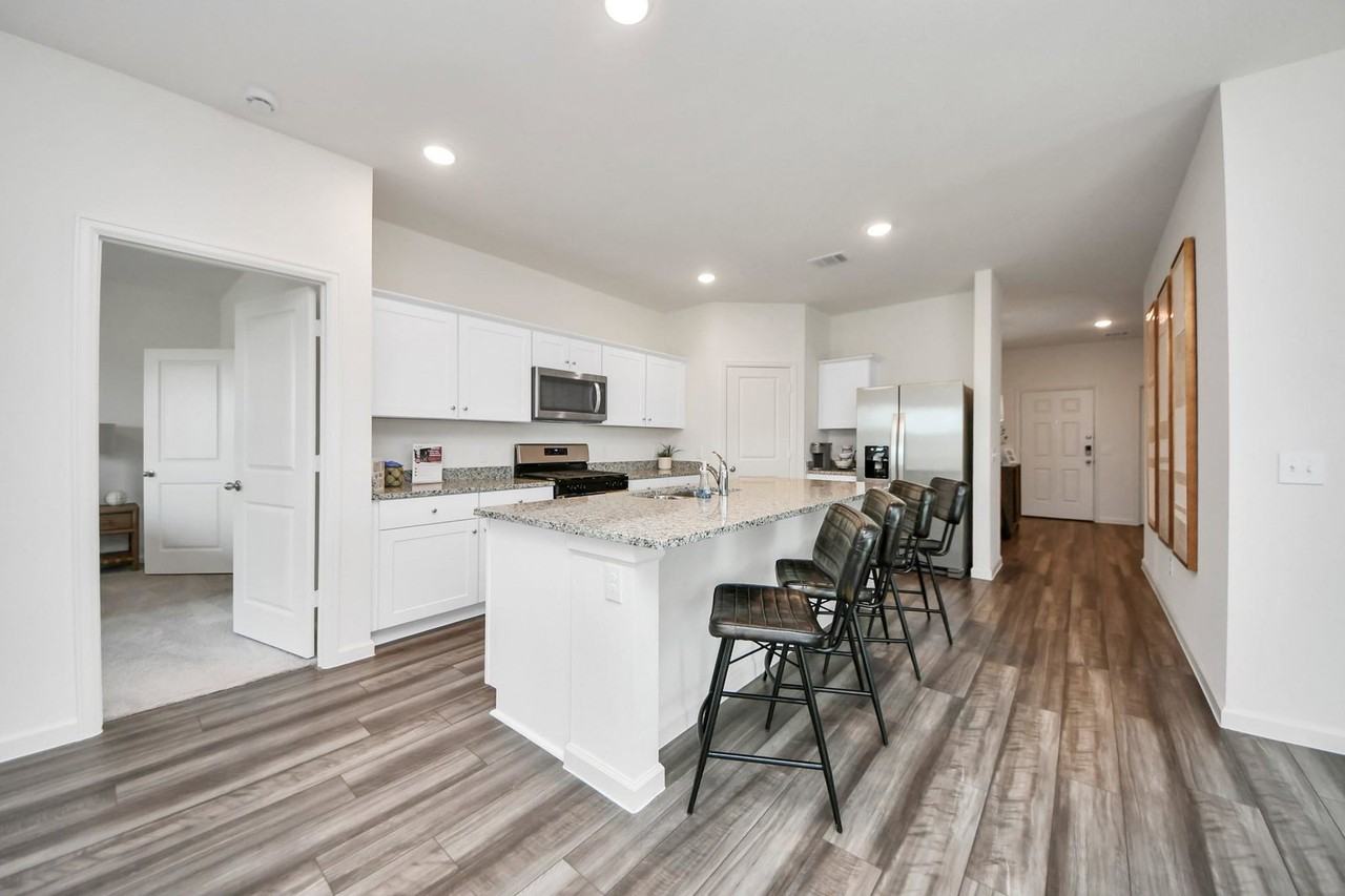 Malta Trace Dr - Photo 4 of 8