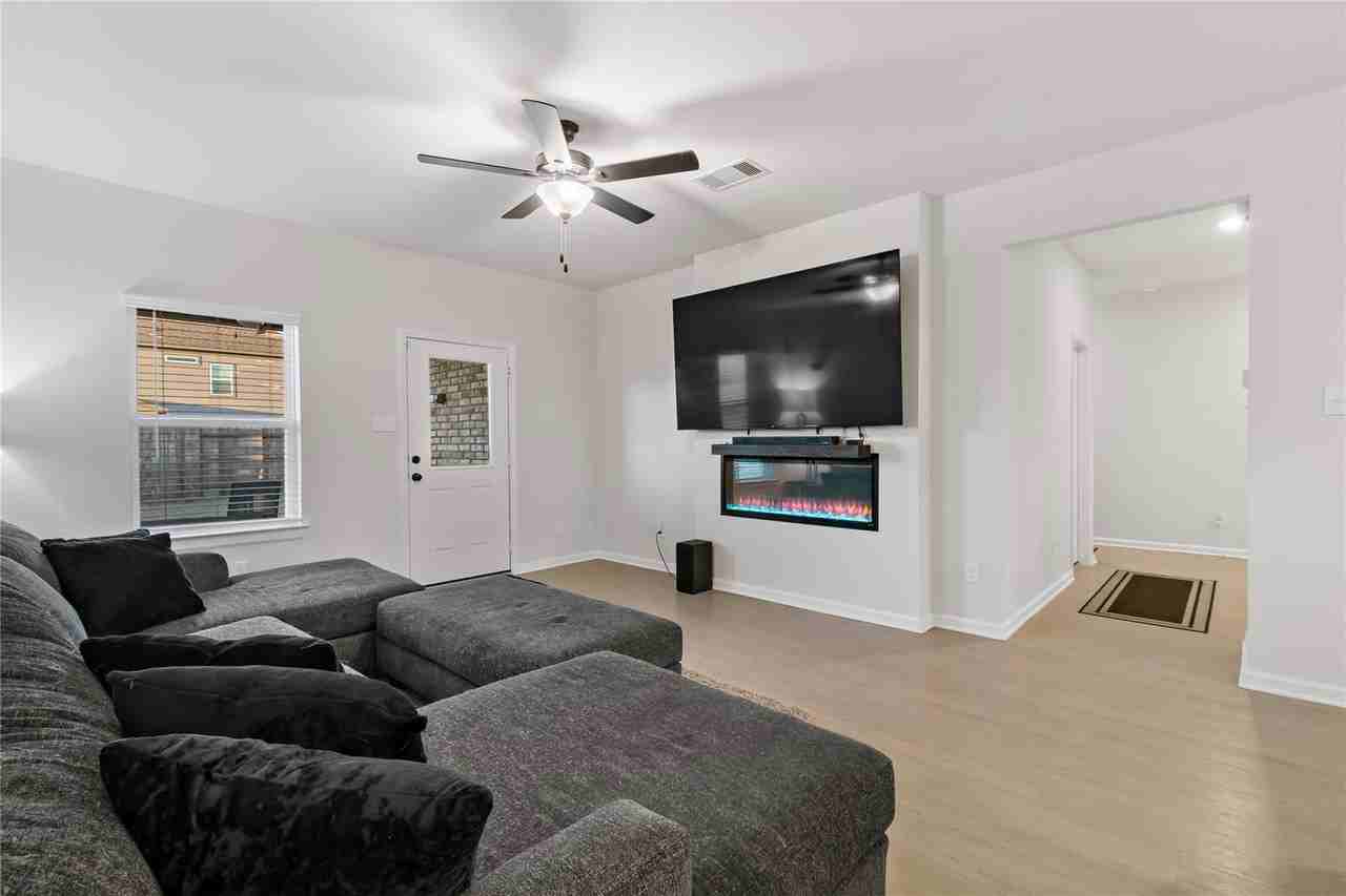 Amador Peak Dr - Photo 5 of 8