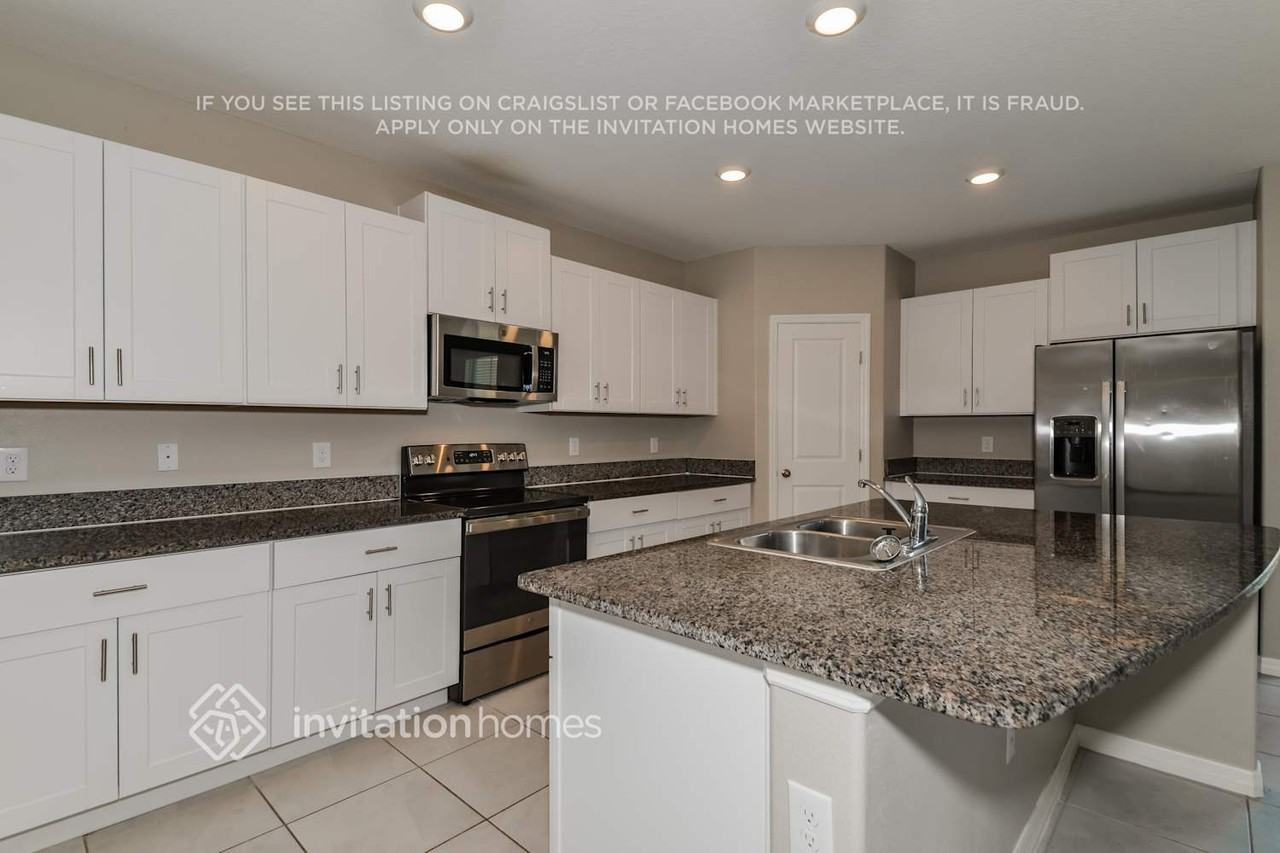 2184 Jungle Dr - Photo 6 of 18