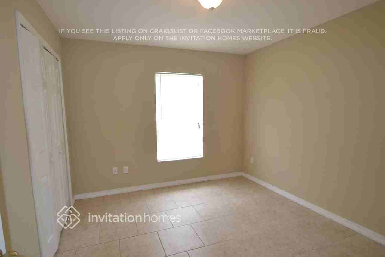 3932 Everglades Ter - Photo 5 of 11