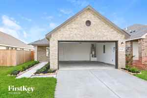 featured image of 18435 Summit Ranch Dr